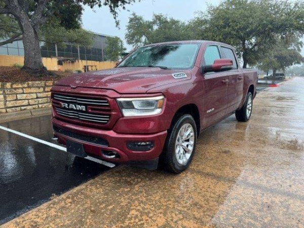 2023 RAM 1500 Laramie Crew Cab 